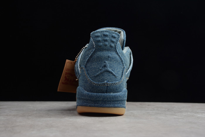 Levi’s x Nike Air Jordan 4 Denim AO2571-401