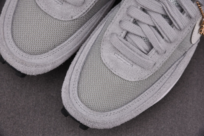 Fragment x Sacai x Nike LDWaffle “Wolf Grey” DH2684-001